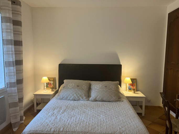 Bedroom 3, Family House in Provence with Pool and Garden, Var