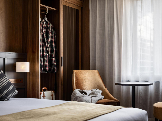 Bedroom 10