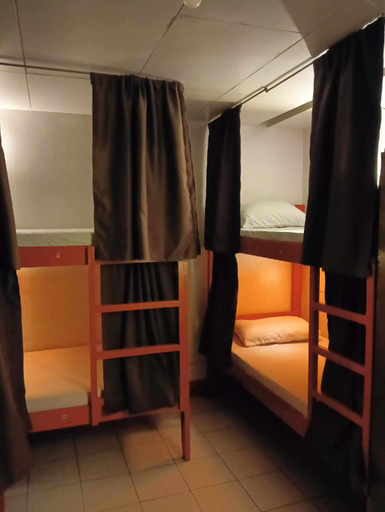 Bedroom 17
