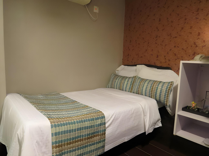 Bedroom 14