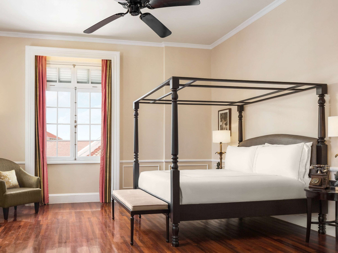 Bedroom 13