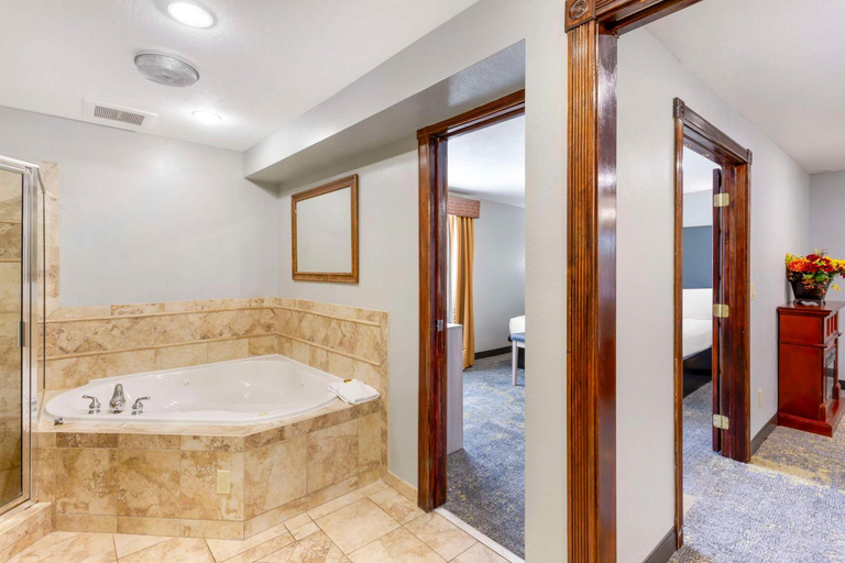 Bathroom 4, Best Western Plus Weston Inn, Cache