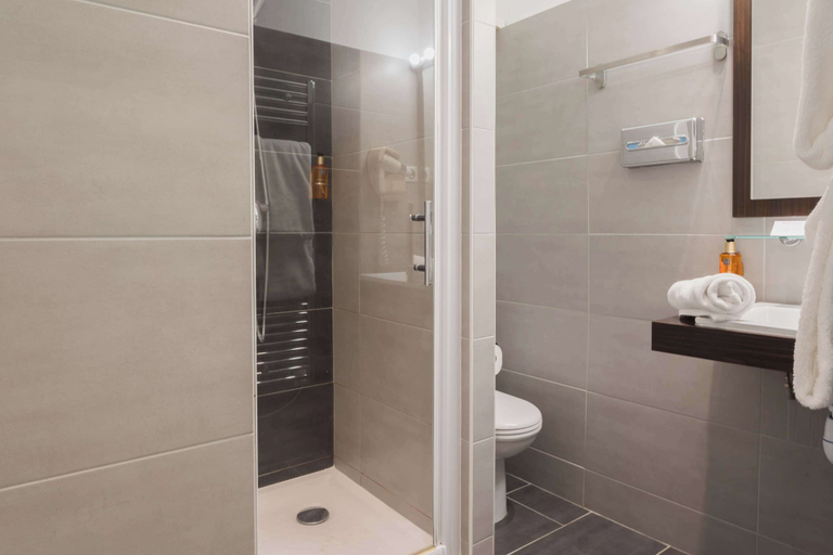 Bathroom 8