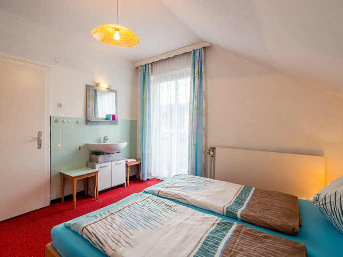 Others 4, Nice apartment in Kärnten w/ , Hermagor