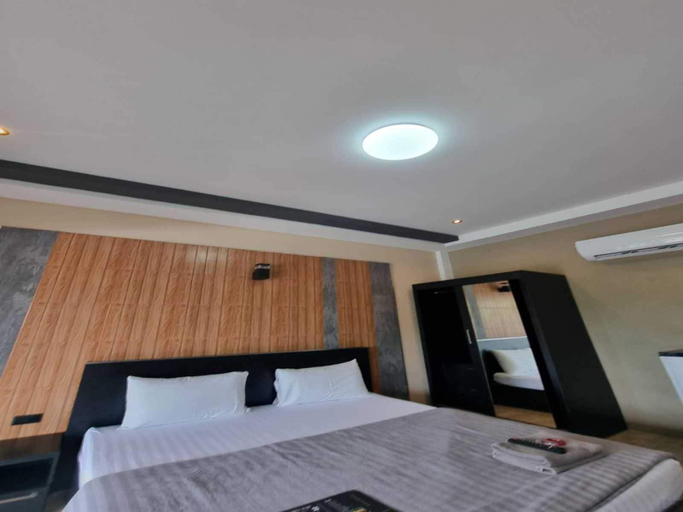 Others 4, Ratchapruek DC Resort Angthong, Muang Ang Thong