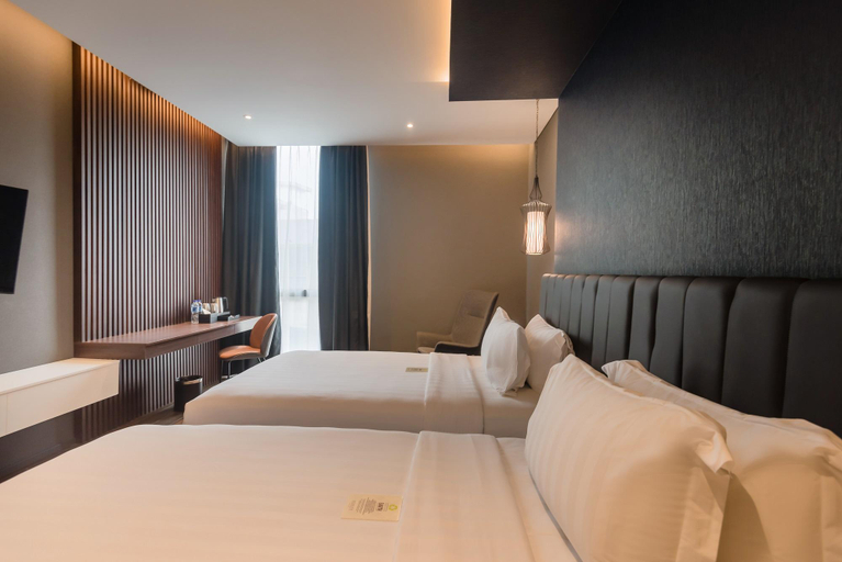 Bedroom 25
