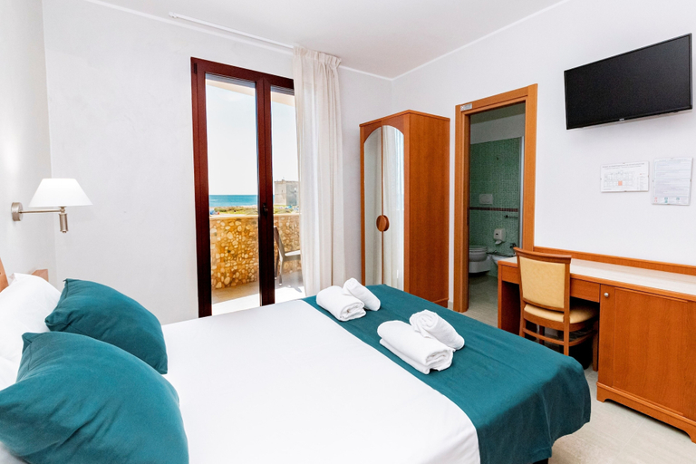 Bedroom 4, Hotel Alba, Lecce