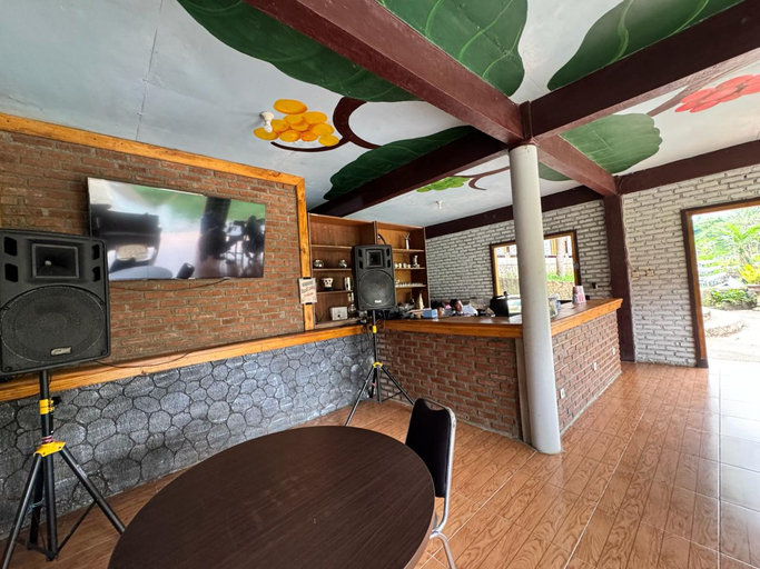 Others 5, Saung Ciburial, Garut