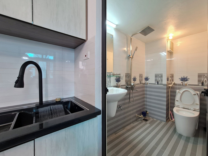 Bathroom 4, The Little'N Homestay, Cầu Giấy