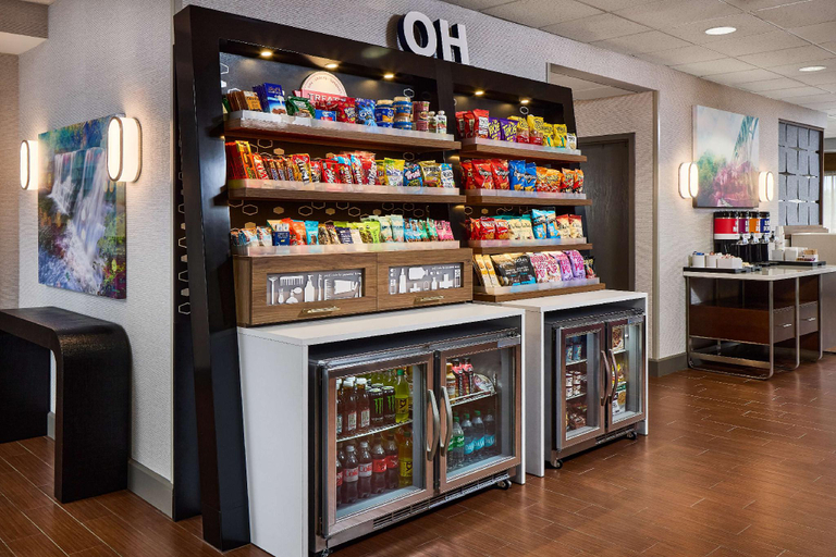 Food & Drinks 5, Hampton Inn Massillon, Stark