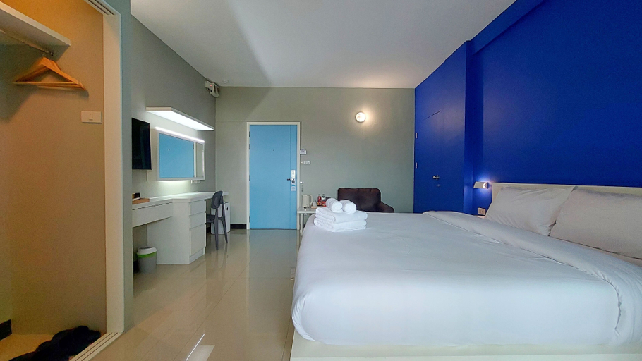 Bedroom 6