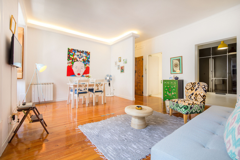 Others 3, Central Apartment at Chiado, Lisbon