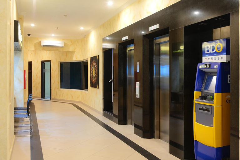 Public Area 4, Queens Hotel, Mabalacat