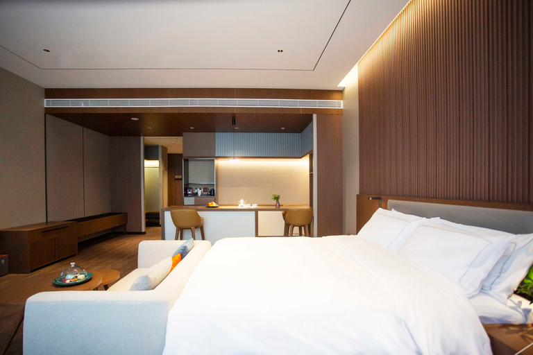 Bedroom 3, UrCove by Hyatt Cangzhou Grand Canal, Cangzhou