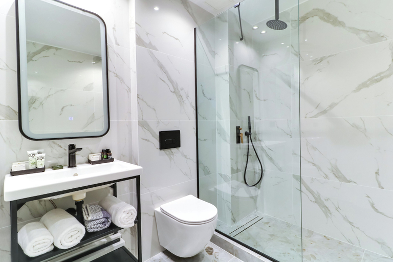 Bathroom 4, ABOV Acropolis, Attica