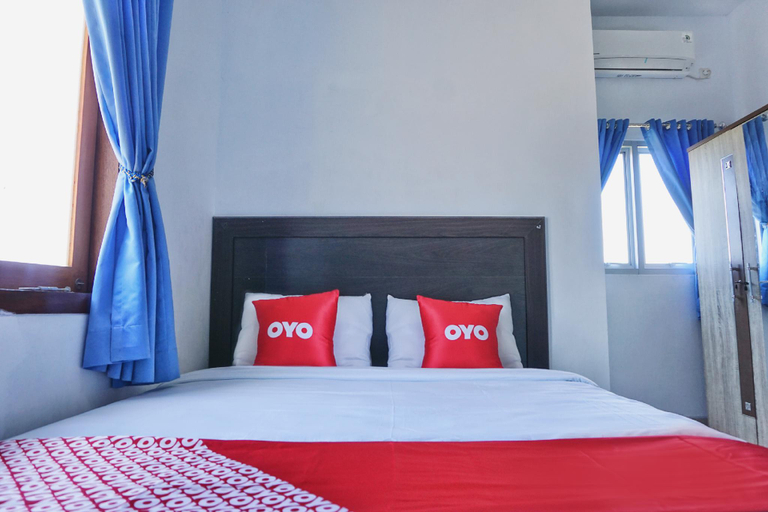 Bedroom 2, Hotel O Homiko, Pacitan