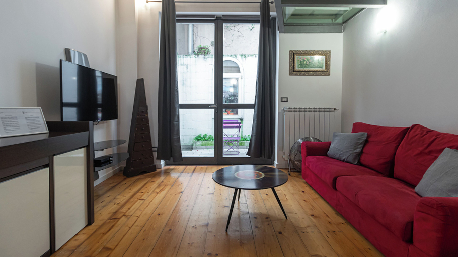 Others 4, Italianway Easy - Spezia 22, Milano