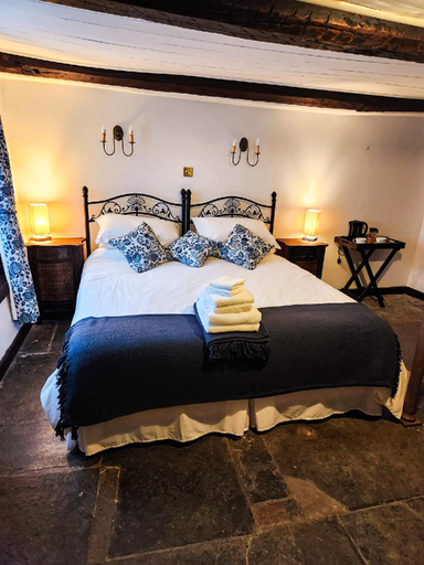 Bedroom 3, The New Inn, Somerset