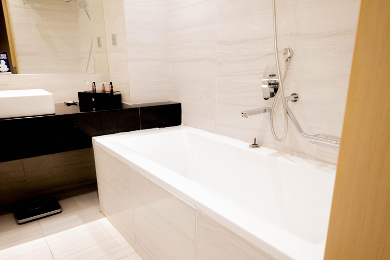Bathroom 17