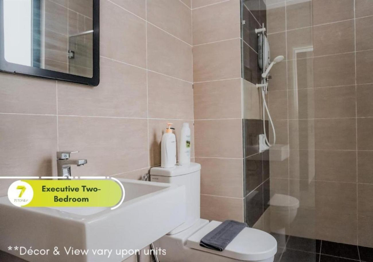 Bathroom 12