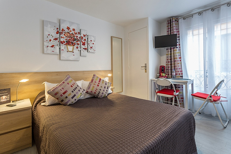 Bedroom 2, Hôtel de L'Horloge, Paris