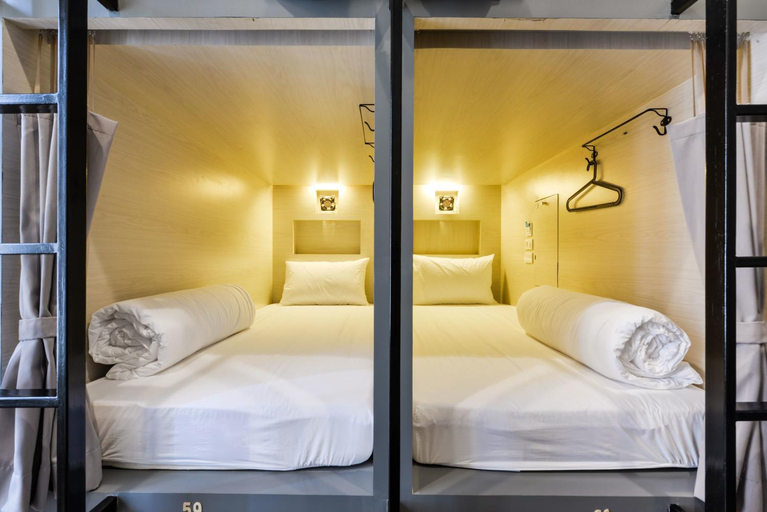 Bedroom 15