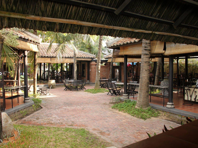 Food & Drinks 5, Lotus Village Resort - Muine, Phan Thiết