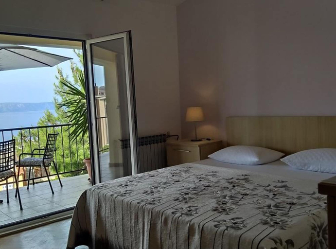 Bedroom 2, Apartments Roščić, Podgora