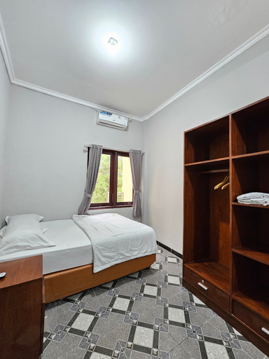 Bedroom 11