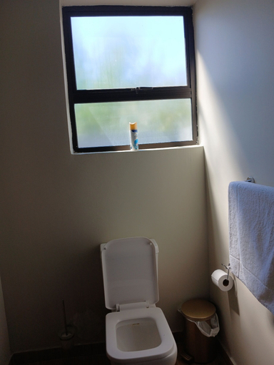 Bathroom 2, Sewelo Inn, Ngamiland East