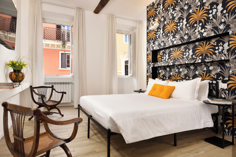 Bedroom 3, Palazzo Tridente, Rome