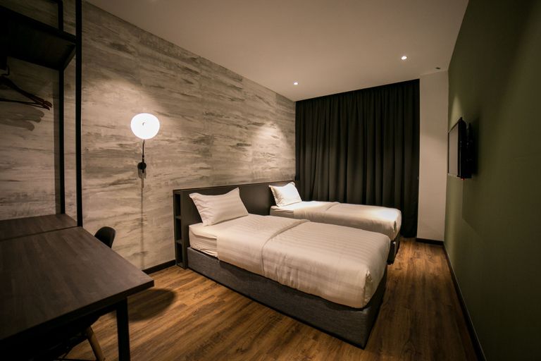Bedroom 1, Eureka Hotel, Barat Daya