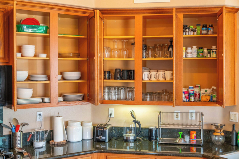 Others 5, Spacious Golf Course Retreat - w/ Modern Kitchen, San Bernardino