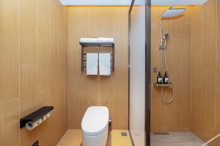 Bathroom 4, Ji Hotel Neijiang Zizhong Yipin Tianxia, Neijiang]]