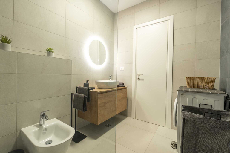 Bathroom 3, Apartment Tissa, Pula