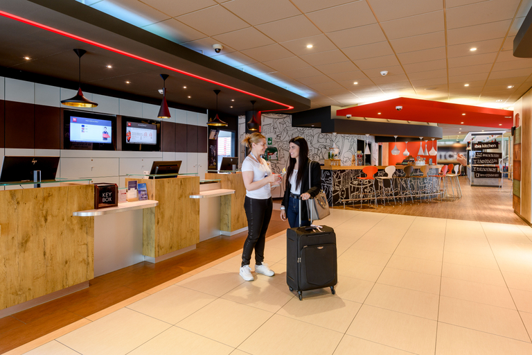 Public Area 2, ibis Zurich City West, Zürich