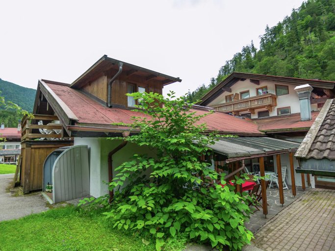 Exterior & Views 1, Ferienwohnung in Ruhpolding, Traunstein