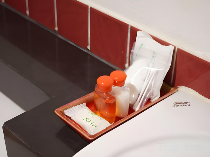 Amenities 23