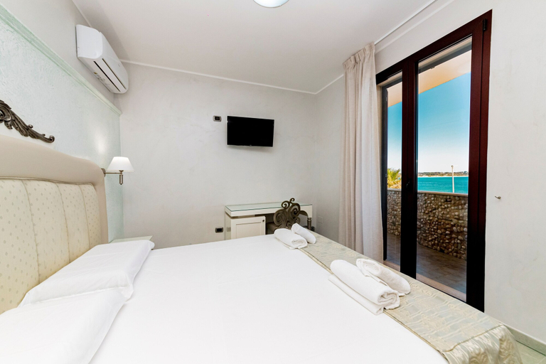 Bedroom 3, Hotel Alba, Lecce