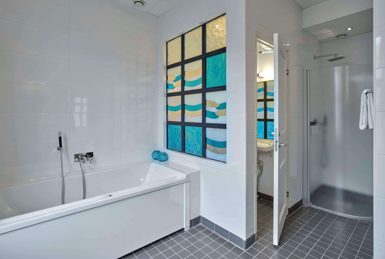 Bathroom 4, Scandic Frimurarehotellet, Linköping