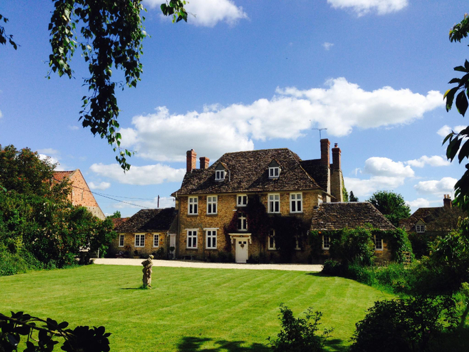 Others 5, Buscot Manor, Gloucestershire
