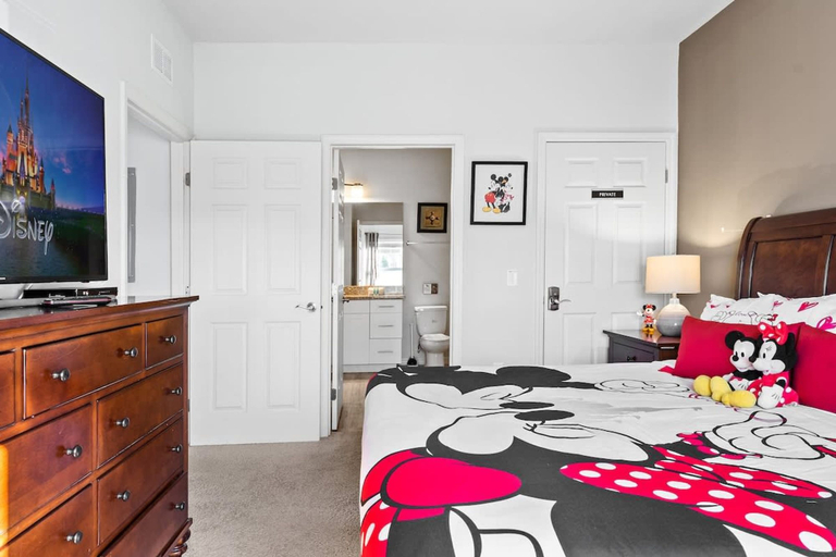 Room 2, Modern Decor at West Lucaya 4 BR Wl8989, Osceola