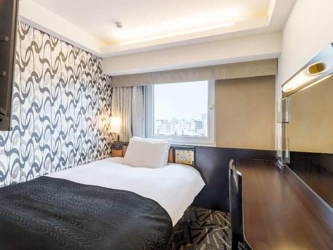 Bedroom 13