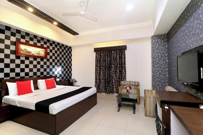 Bedroom 2, Hotel The Taksonz (opposite railway station Ludhiana), Ludhiana
