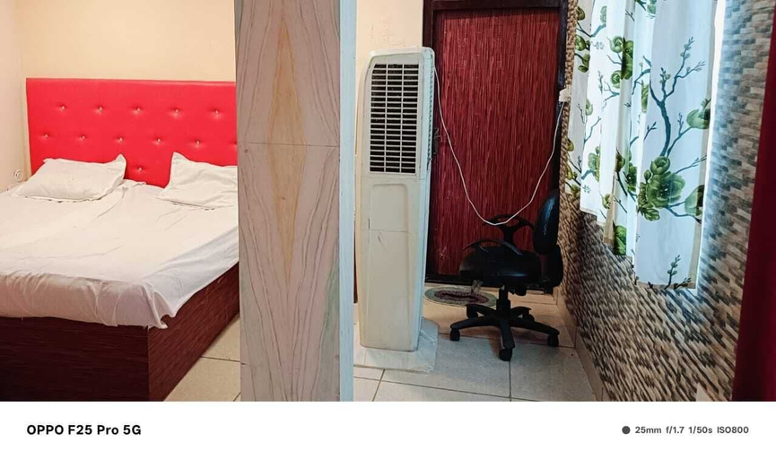 Bedroom, Star Palace Inn, Kaushambi