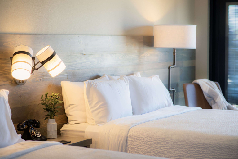 Bedroom 3, The Wisconsin Hotel & Conference Center, Sauk