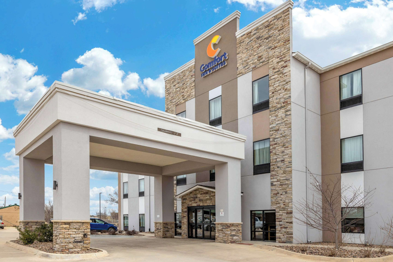 Exterior & Views 2, Comfort Inn & Suites Augusta, Butler