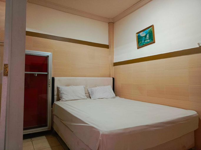Bedroom 2, Hotel O Wisma Syariah Lahundape, Kendari