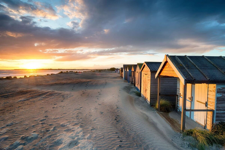 Exterior & Views, Gorgeous Shepherds Hut - Walk to Beach Pub, West Sussex