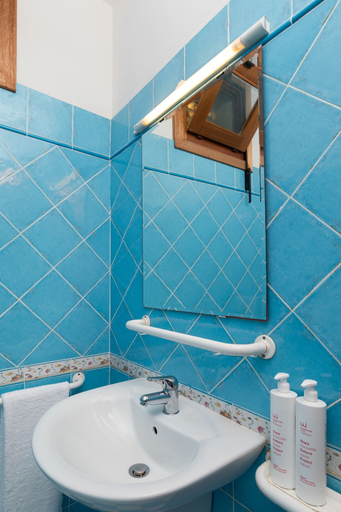 Others 4, Casa Elicriso a La Maddalena by Wonderful Italy, Olbia-Tempio